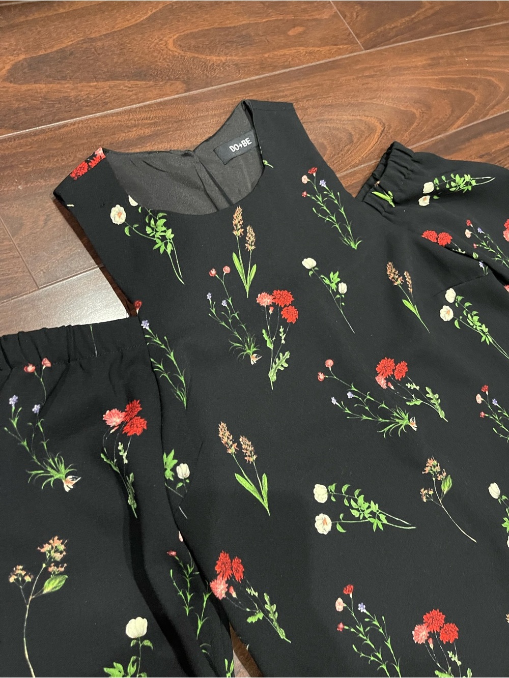 Do-Be Cold-Shoulder Dress - Picture 9 of 12